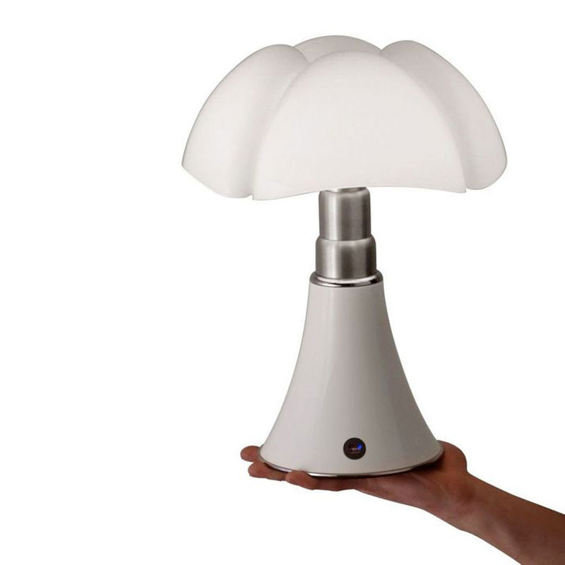 Lampes à poser sans fil MINI PIPISTRELLO LED, Sans fil H35cm MARTINELLI-Lampe sur batterie-Métal Chromé